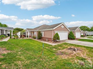 21 Heather Way A, Candler, NC 28715