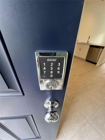 2983 SKYLINE LOOP, Kissimmee, FL 34758