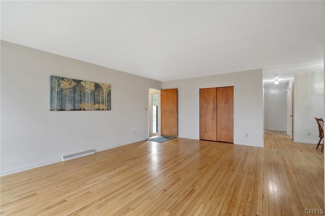 123 Forrest Way, Camillus, NY 13031