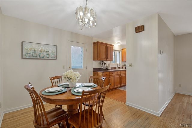 123 Forrest Way, Camillus, NY 13031