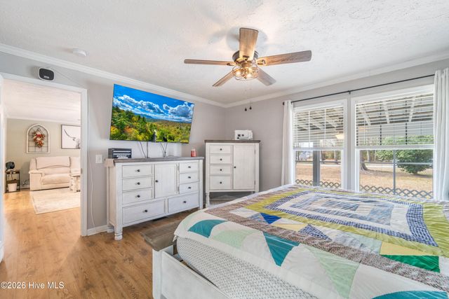 311 Petersburg Road, Richlands, NC 28574