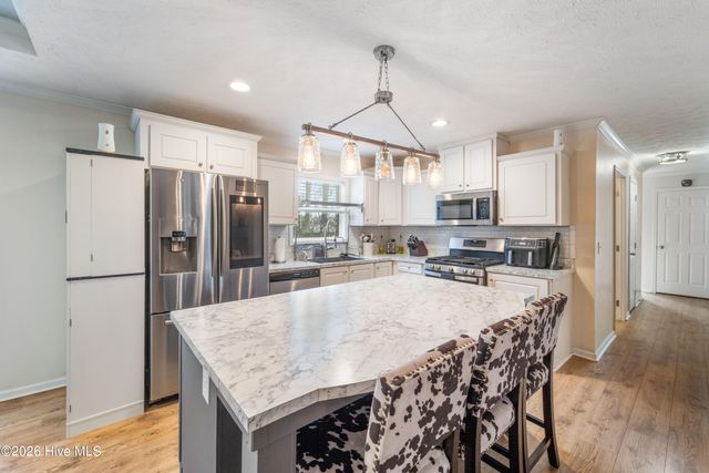 311 Petersburg Road, Richlands, NC 28574