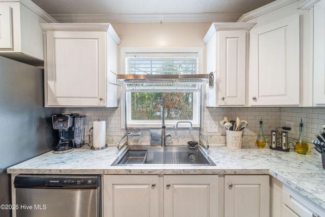 311 Petersburg Road, Richlands, NC 28574