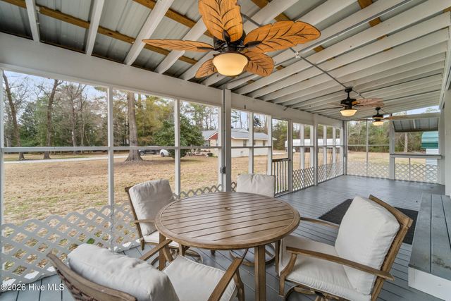 311 Petersburg Road, Richlands, NC 28574