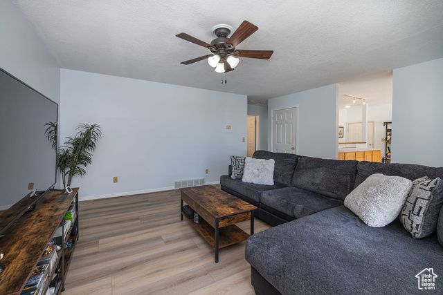 1279 EASTRIDGE DR, Logan, UT 84321