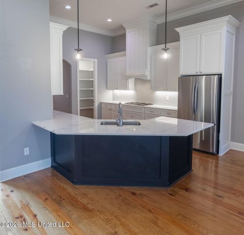 609 Gloucester Way, Flowood, MS 39232