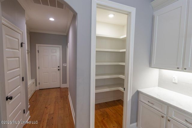 609 Gloucester Way, Flowood, MS 39232