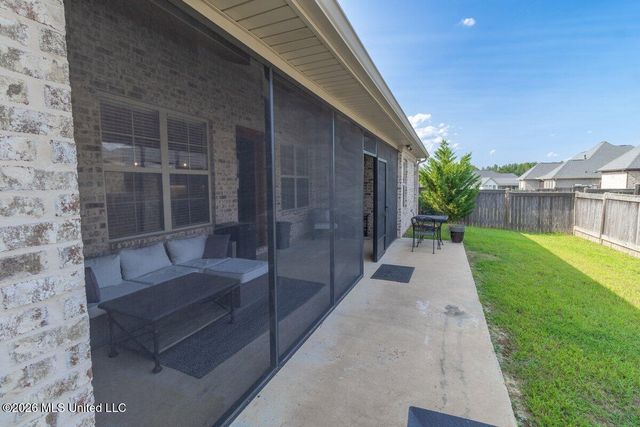 609 Gloucester Way, Flowood, MS 39232