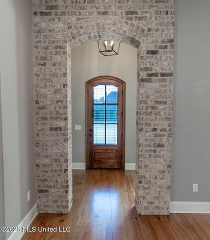 609 Gloucester Way, Flowood, MS 39232
