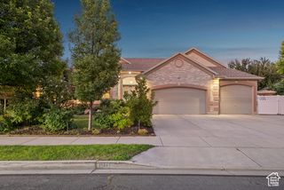 11417 S JORDAN FARMS RD, South Jordan, UT 84095