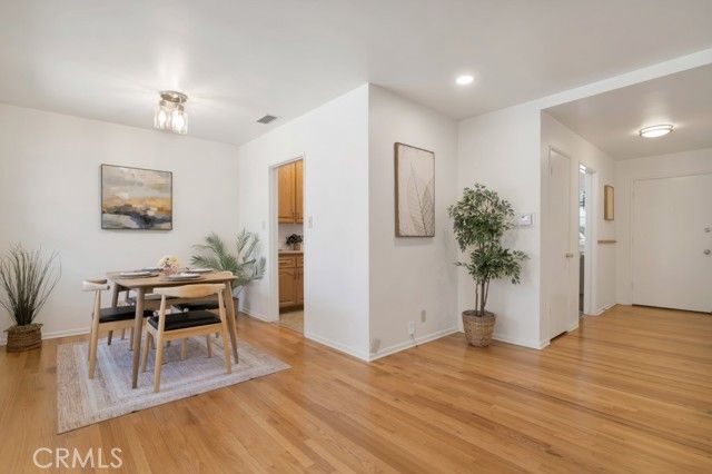 725 Tufts Avenue, Burbank, CA 91504