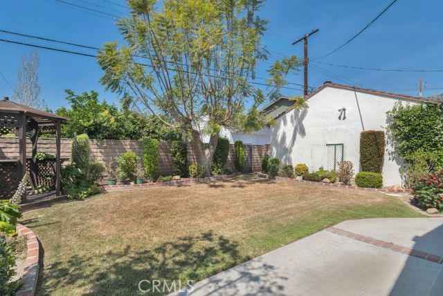 725 Tufts Avenue, Burbank, CA 91504