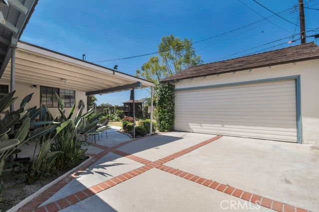 725 Tufts Avenue, Burbank, CA 91504