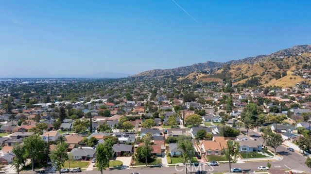 725 Tufts Avenue, Burbank, CA 91504