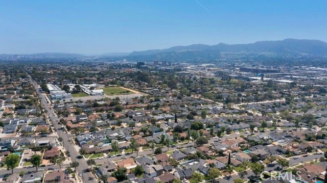 725 Tufts Avenue, Burbank, CA 91504