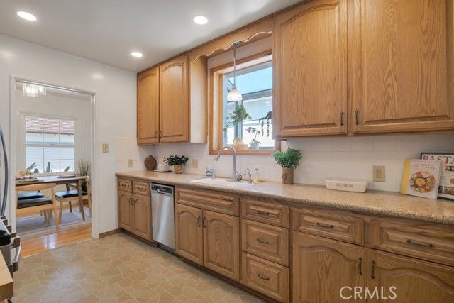 725 Tufts Avenue, Burbank, CA 91504