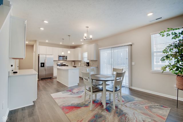 5782 Handbell Lane, Greenwood, IN 46143