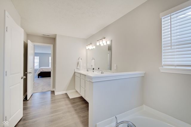 5782 Handbell Lane, Greenwood, IN 46143