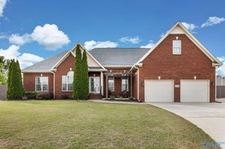 13389 Sweet Pea Street, Athens, AL 35613