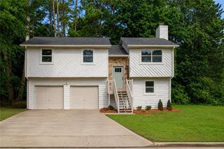3449 Oak Run Drive, Lithonia, GA 30038