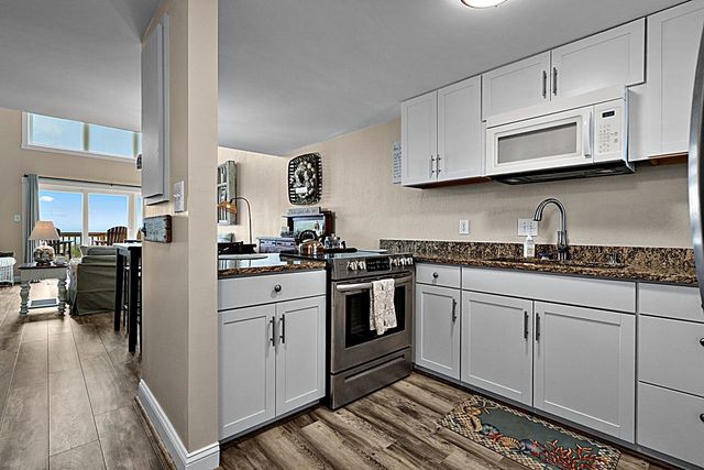 4808 N Ocean Blvd Unit F, North Myrtle Beach, SC 29582