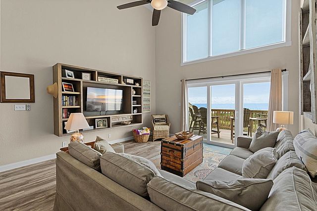 4808 N Ocean Blvd Unit F, North Myrtle Beach, SC 29582