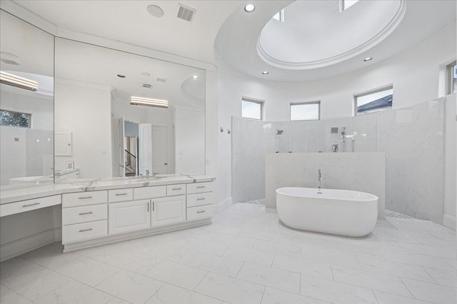 3503 St Tropez Way, Houston, TX 77082