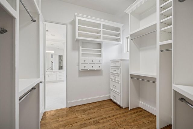 3503 St Tropez Way, Houston, TX 77082