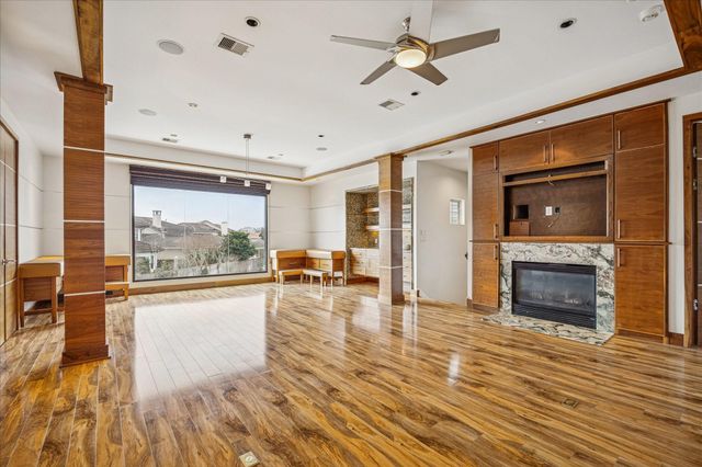 3503 St Tropez Way, Houston, TX 77082