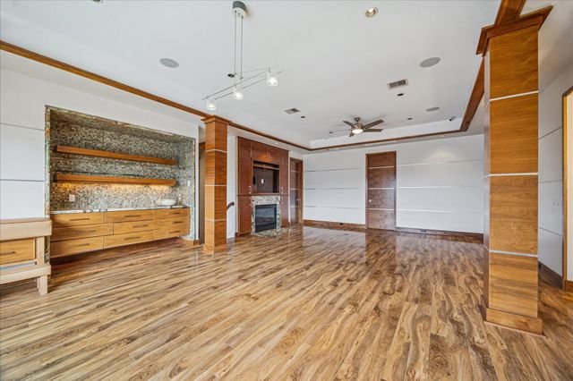 3503 St Tropez Way, Houston, TX 77082