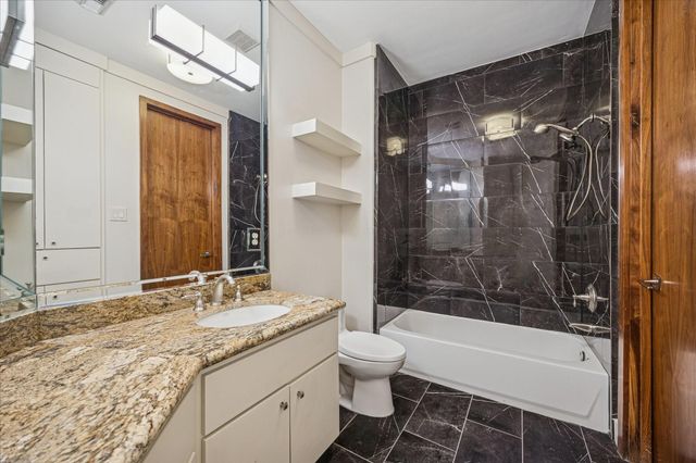 3503 St Tropez Way, Houston, TX 77082