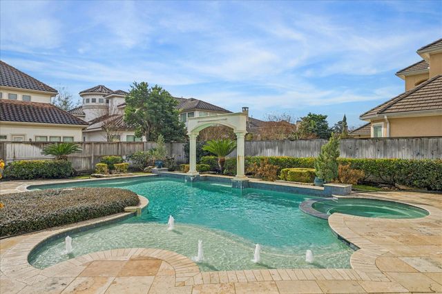 3503 St Tropez Way, Houston, TX 77082