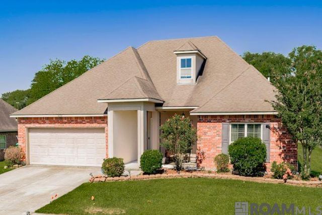 4843 Knight Dr, Zachary, LA 70791