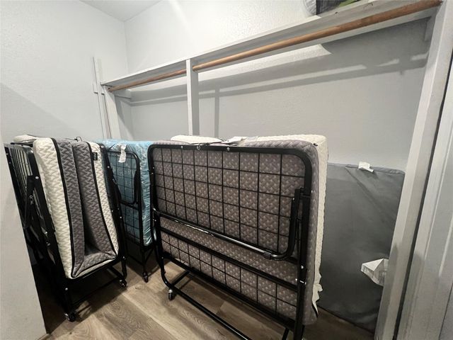 11507 Willwood Drive, Houston, TX 77072