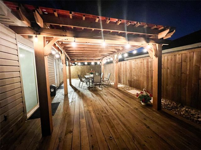 11507 Willwood Drive, Houston, TX 77072