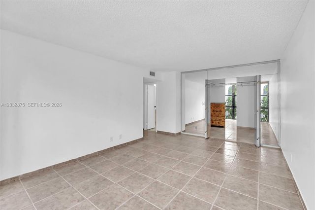 1000 Parkview Dr 229, Hallandale Beach, FL 33009