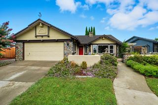 6636 Paseo Del Sol Way, Elk Grove, CA 95758