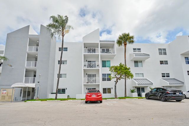 2840 NE 14th St 405a, Pompano Beach, FL 33062