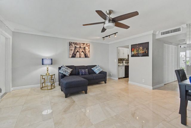 2840 NE 14th St 405a, Pompano Beach, FL 33062