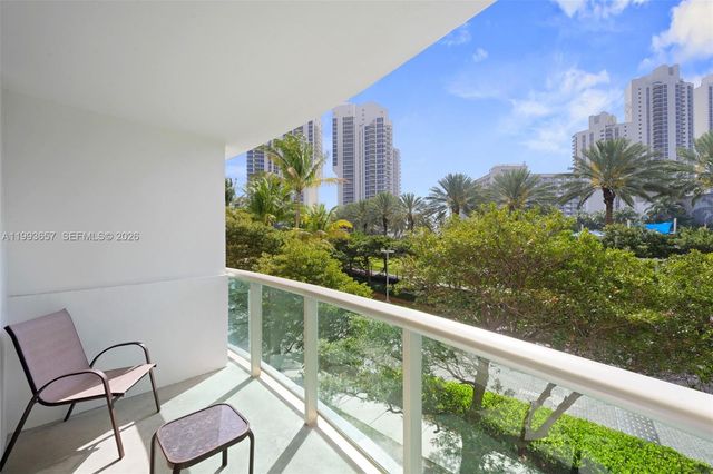 19370 Collins Avenue 225, Sunny Isles Beach, FL 33160