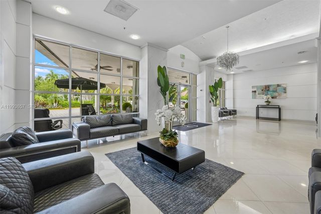 19370 Collins Avenue 225, Sunny Isles Beach, FL 33160