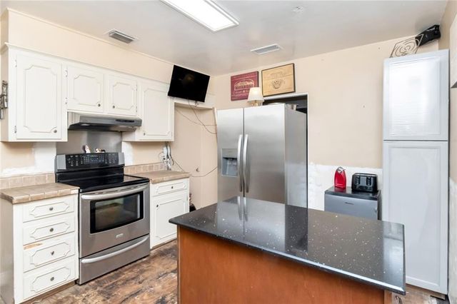 365 Mcdonald Avenue, Mobile, AL 36604