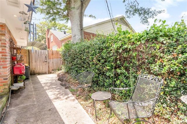 365 Mcdonald Avenue, Mobile, AL 36604