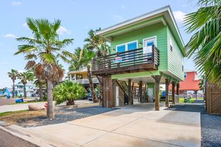 1924 S 11th St 10, Port Aransas, TX 78373