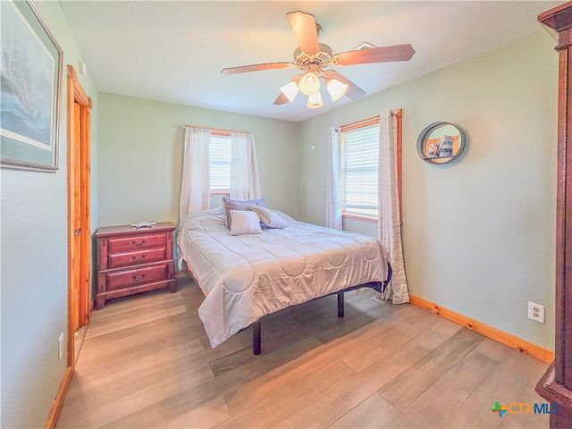 376 Haddock Drive, Palacios, TX 77465