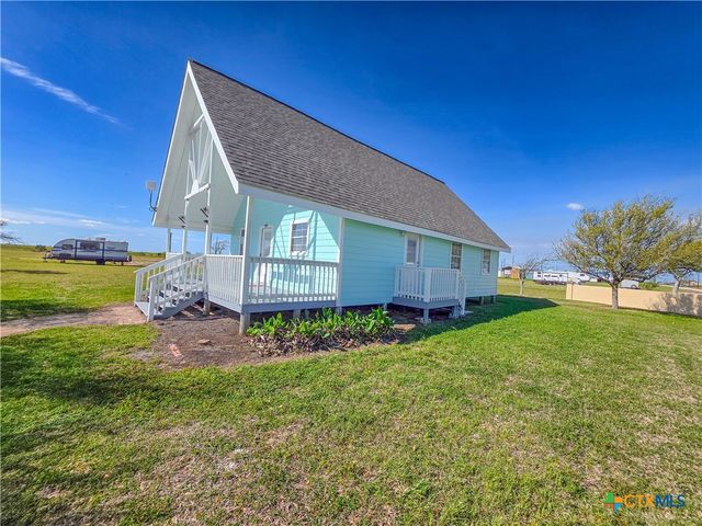 376 Haddock Drive, Palacios, TX 77465