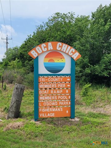 376 Haddock Drive, Palacios, TX 77465