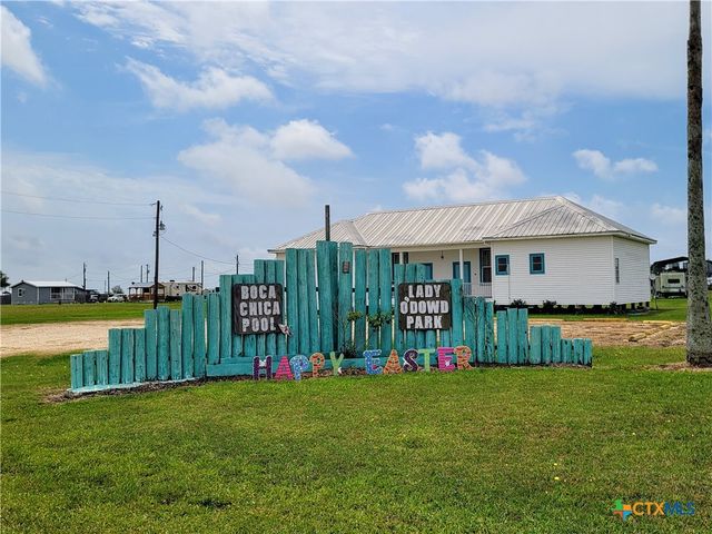 376 Haddock Drive, Palacios, TX 77465