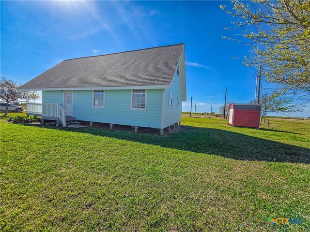 376 Haddock Drive, Palacios, TX 77465