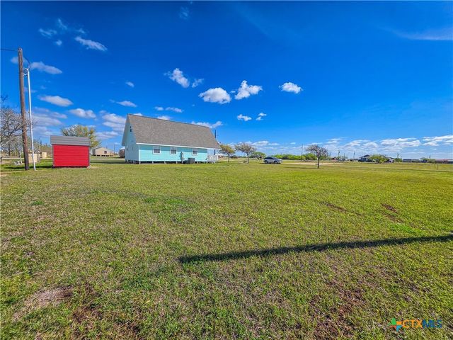 376 Haddock Drive, Palacios, TX 77465